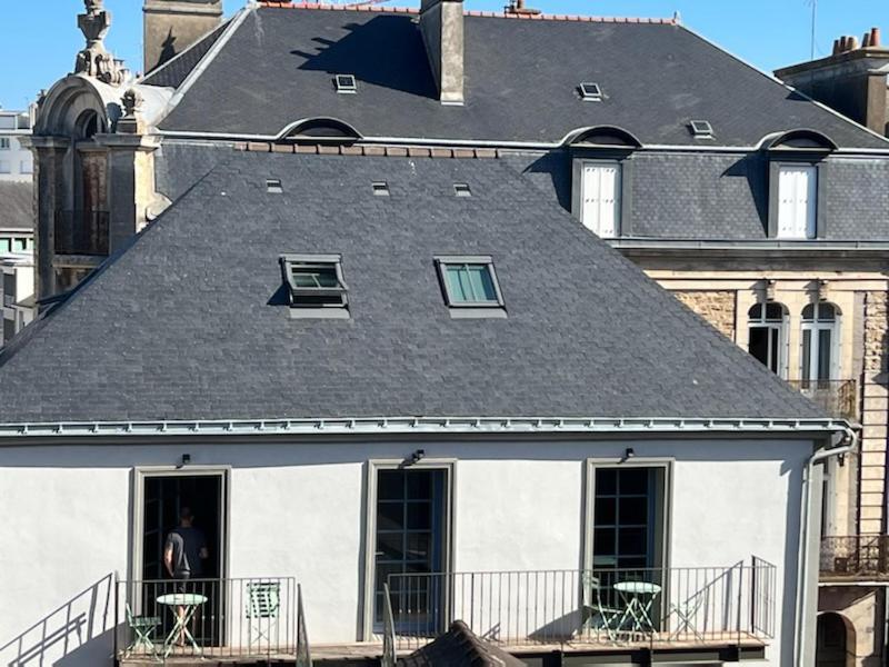 Au Coeur De Vannes - Vue Sur Les Remparts - 2 Ch Экстерьер фото